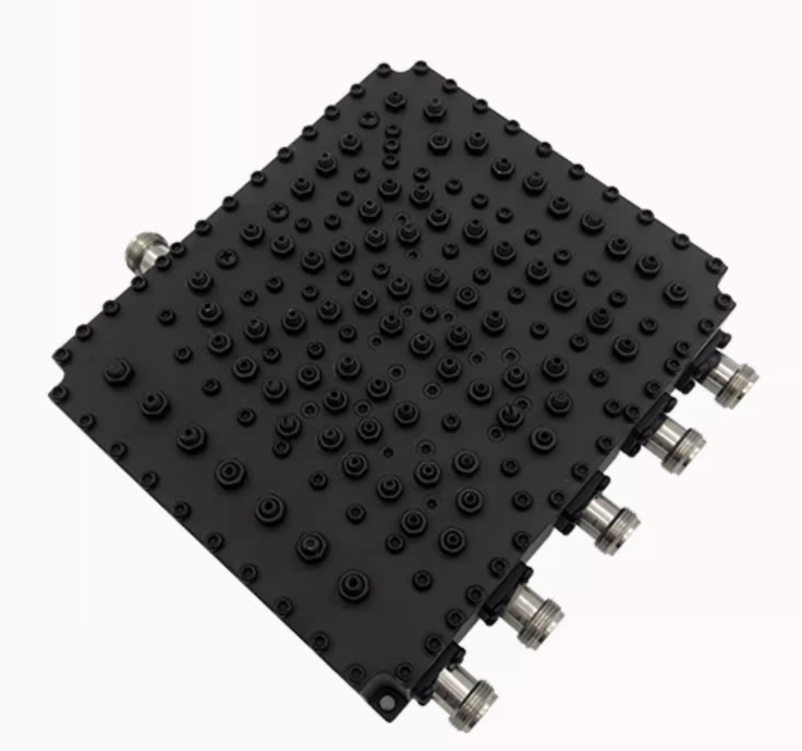  新建双频三频四频五频腔体合路器4G+5G